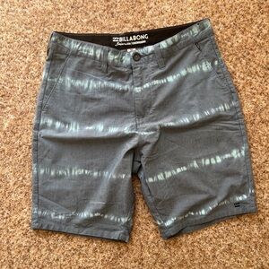 Billabong Submersibles Men’s Size 31 Shorts
